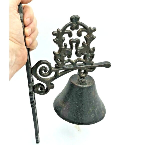 Cast Iron Dinner Bell-Indoor Or Outdoor-14.5 in Tall-5.25 Dia -Heavy Duty -VTG - Picture 5 of 7